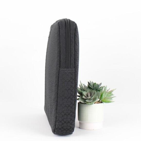 Coach Black Signature Laptop Case - Picture 5 of 7